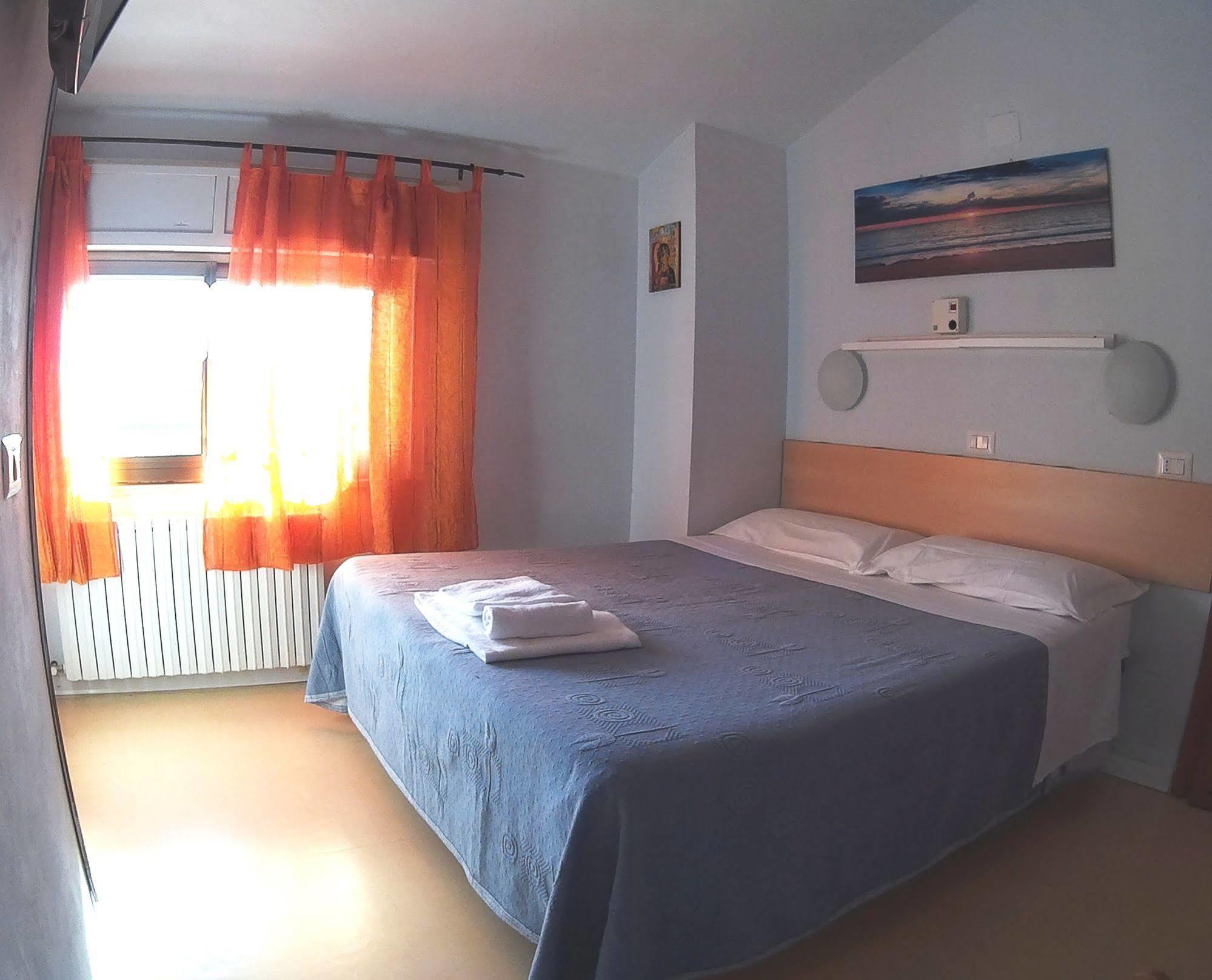 Birilli B&B 西维尔诺瓦·马尔凯 外观 照片
